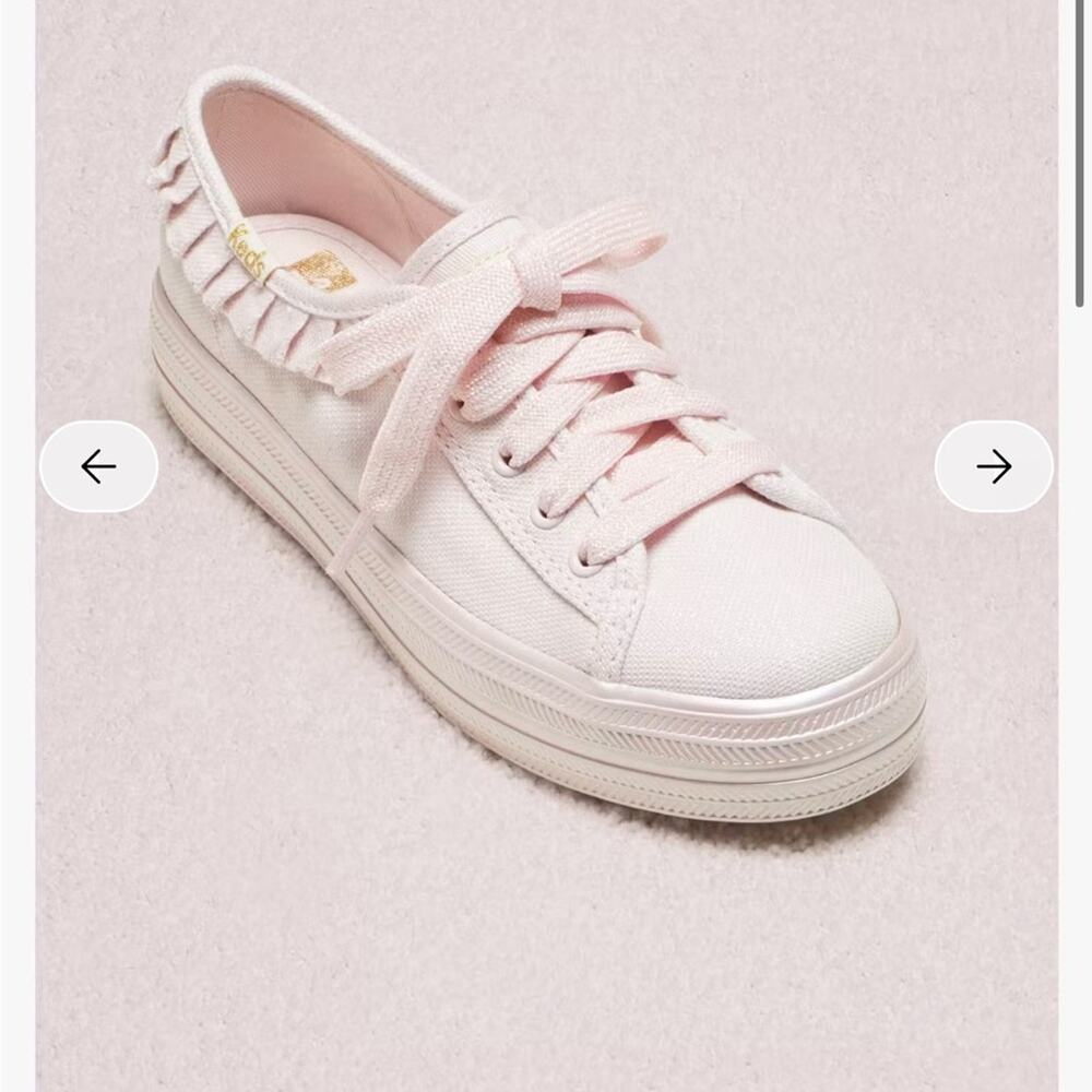 Keds x Kate Spade Pink Canvas Sneaker with Ruffle Detail size 5Y Lace-up